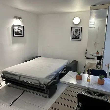 Independant Proche Paris شقة *